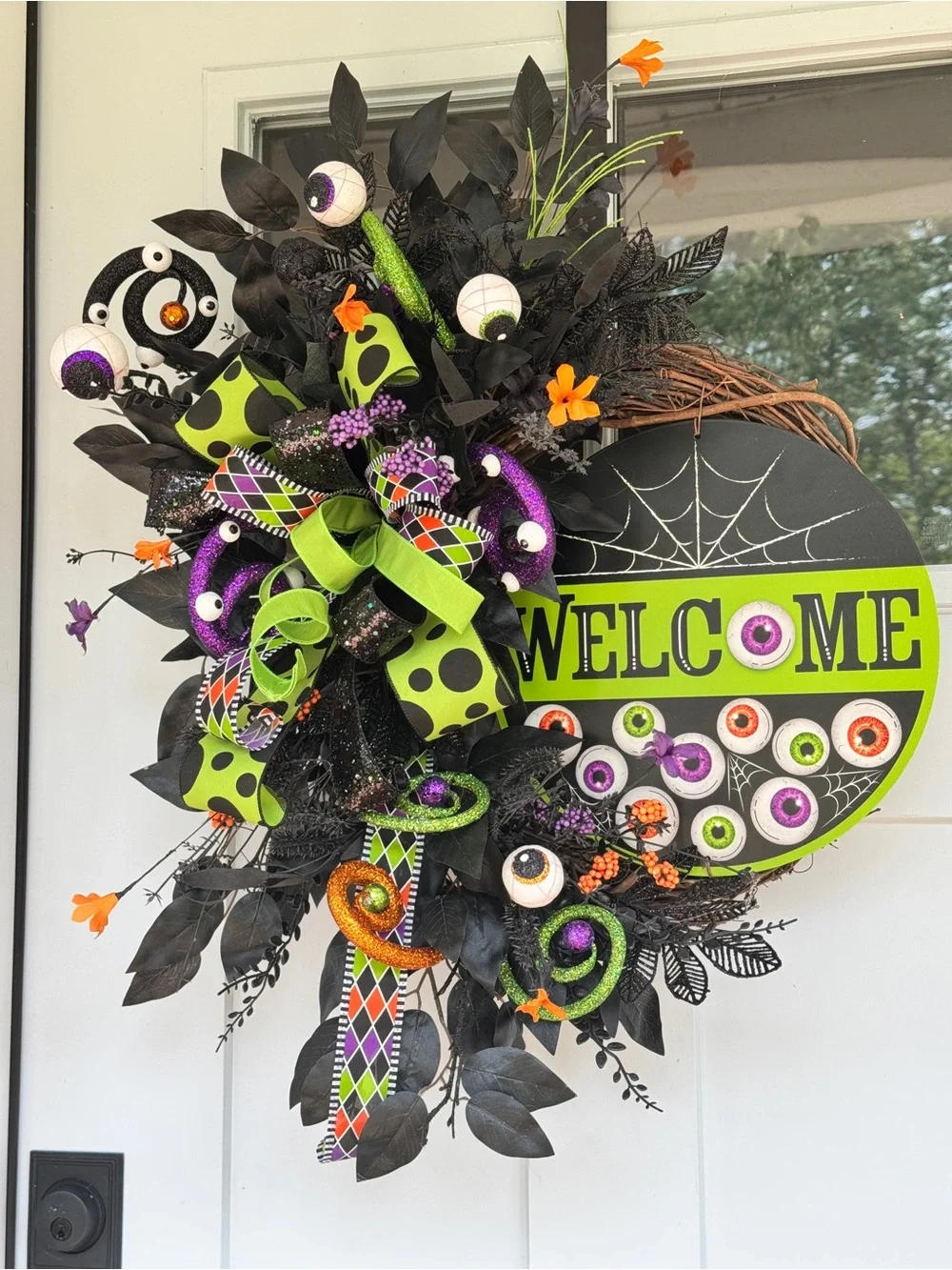 Eye See You” Spooky Welcome Wreath